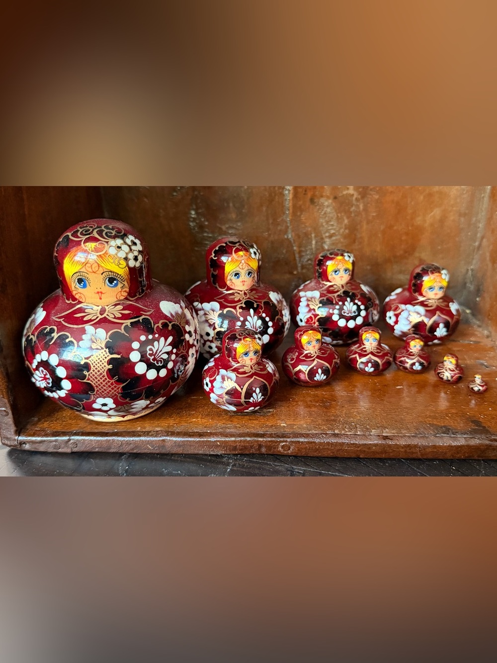 Russian Hand-Painted vintage Red Nesting Doll Home Set of 10